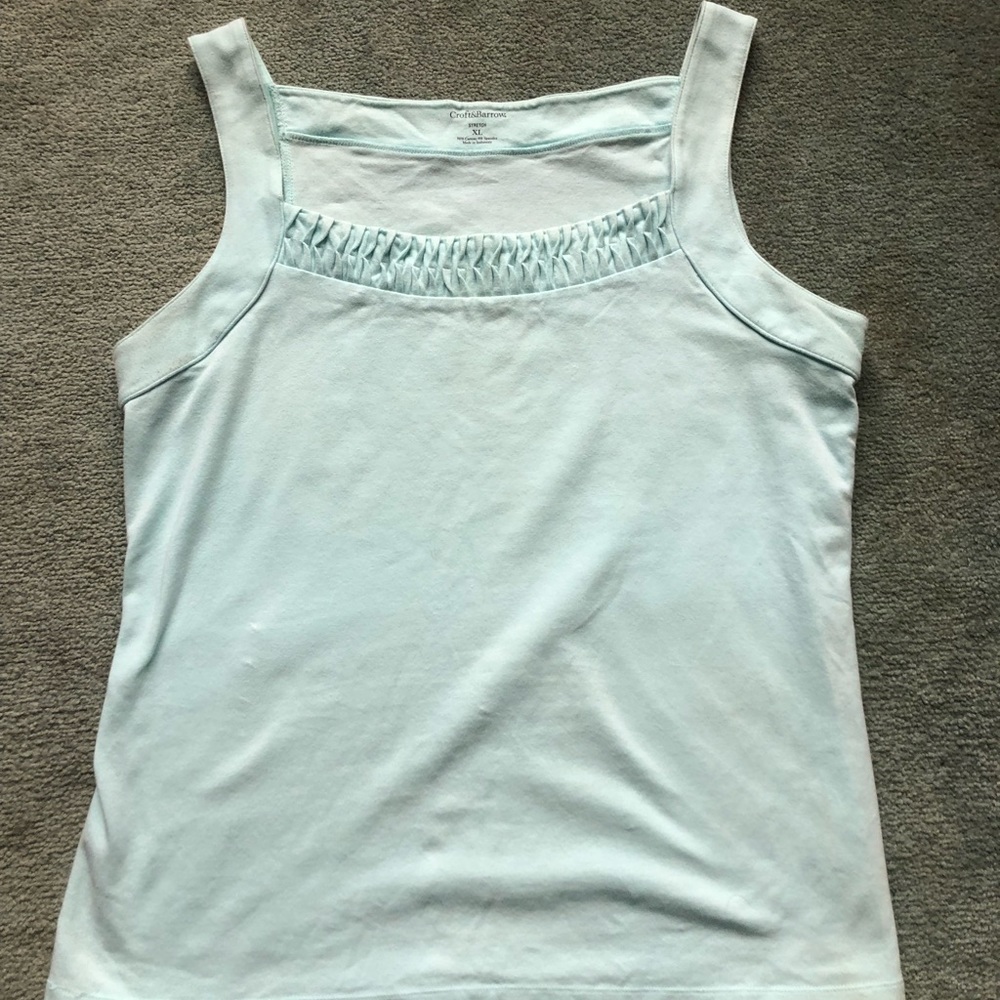 Croft&Barrow light blue tank top size XL